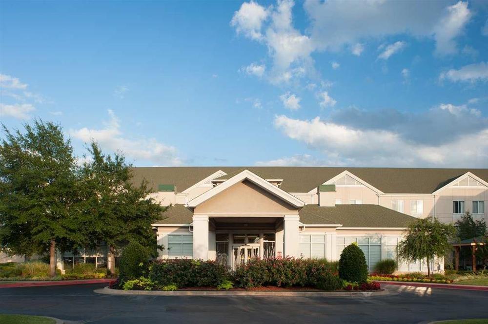 Hilton Garden Inn Tulsa Airport Eksteriør billede