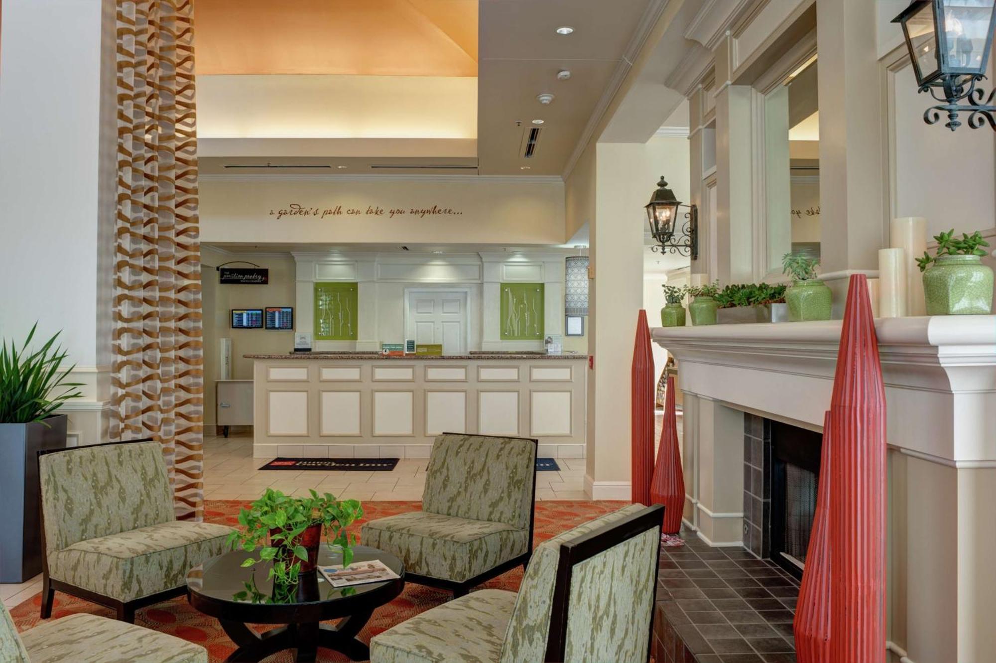Hilton Garden Inn Tulsa Airport Eksteriør billede