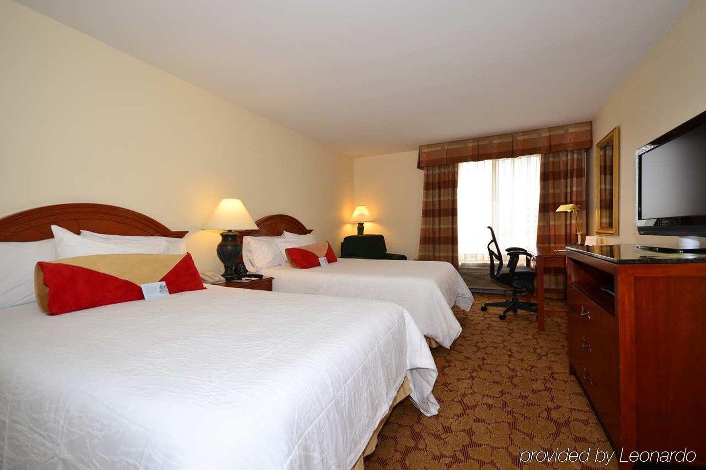Hilton Garden Inn Tulsa Airport Værelse billede